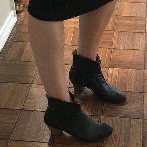 Emerson Fry black ankle boots size 37 (7)